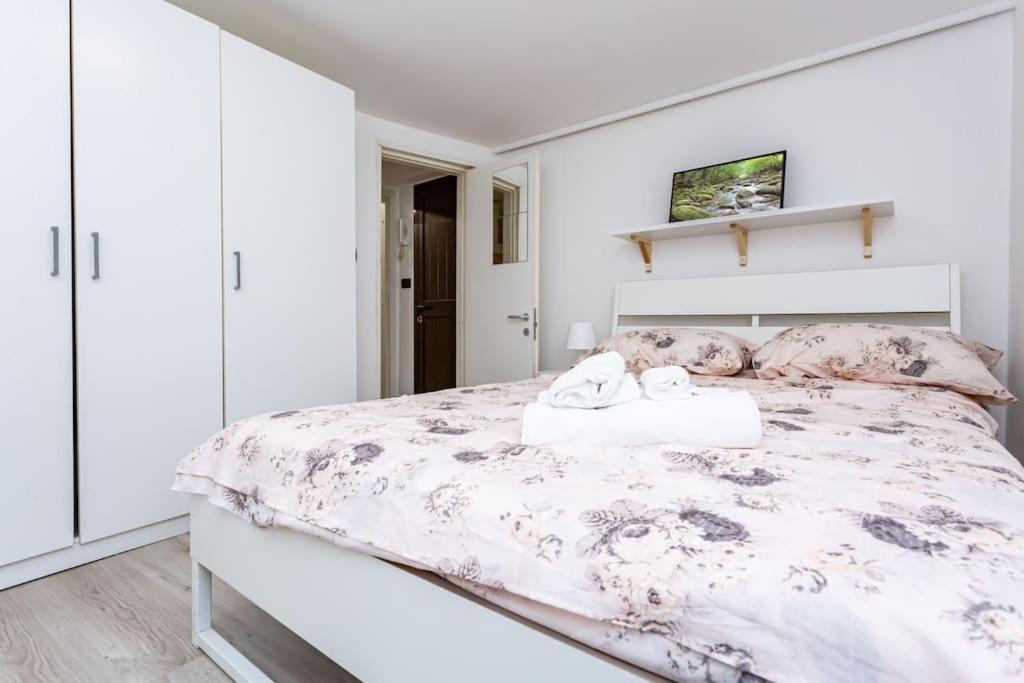Apartment Adorno 2 - Affitti Brevi Italia Γένοβα Εξωτερικό φωτογραφία